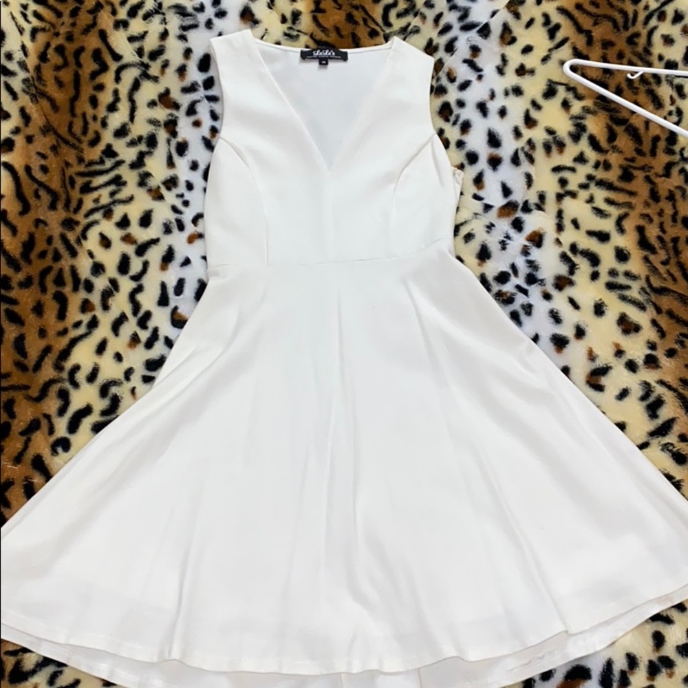 SOLD! Lulus white dress - Picture 1 of 3